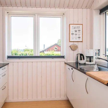 6 Person In Feriehus Hejls