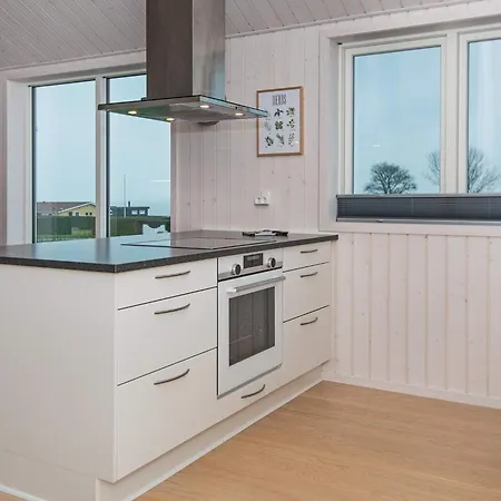 6 Person In Feriehus Hejls